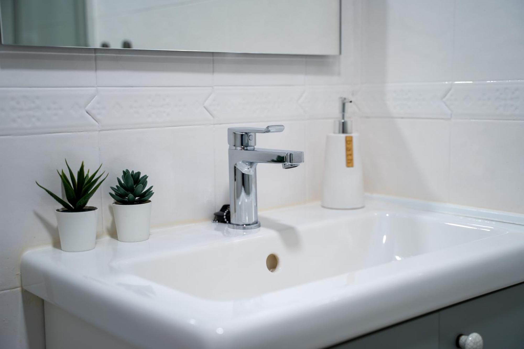 Apartamento En El Corazon De Granada - Cochera Exteriér fotografie
